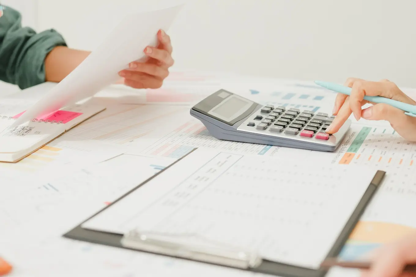 sprawdzanie dokumentów finansowych